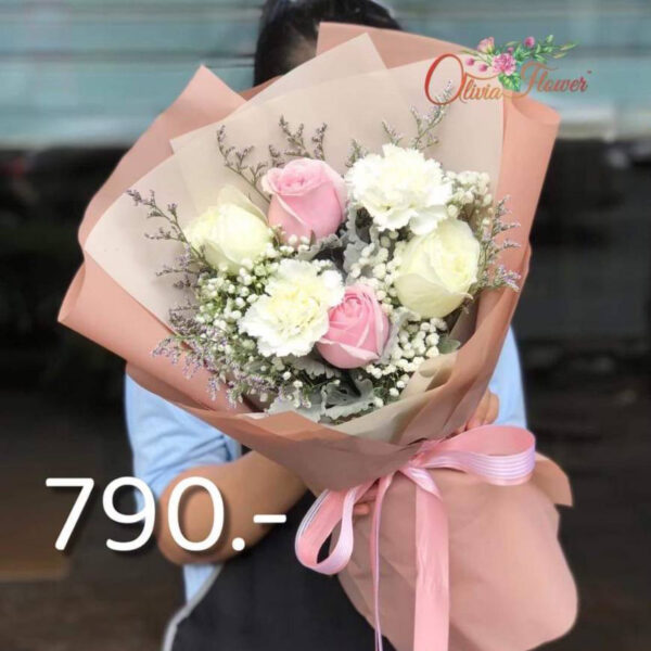 ช่อดอกไม้สด Rainy Season Flower Pink-White Bouquet  สีชมพู ขาว สไตล์เกาหลีสุดน่ารัก ดอกไม้นอกนำเข้า รับประกันความสวย